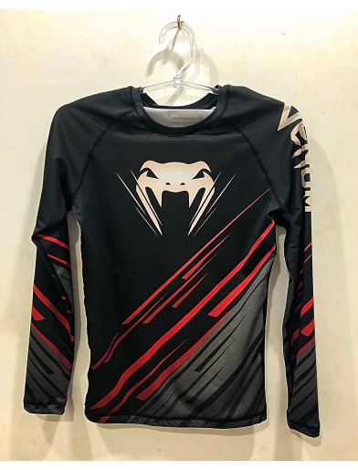 RASHGUARD (TAM M) VENUM